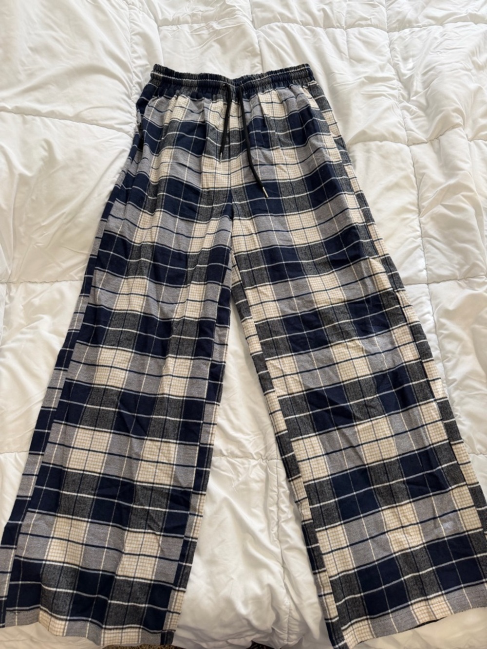 SHEIN Navy and White Plaid Wide-Leg Pajama Pants